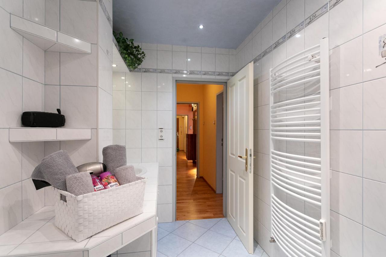 Zentrales Apartment In U-Bahn Naehe & Hauptbahnhof เวียนนา ภายนอก รูปภาพ