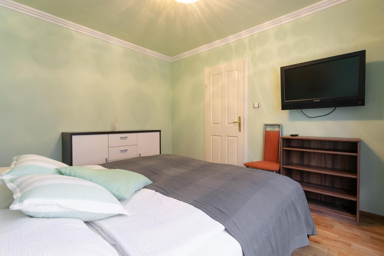 Zentrales Apartment In U-Bahn Naehe & Hauptbahnhof เวียนนา ภายนอก รูปภาพ