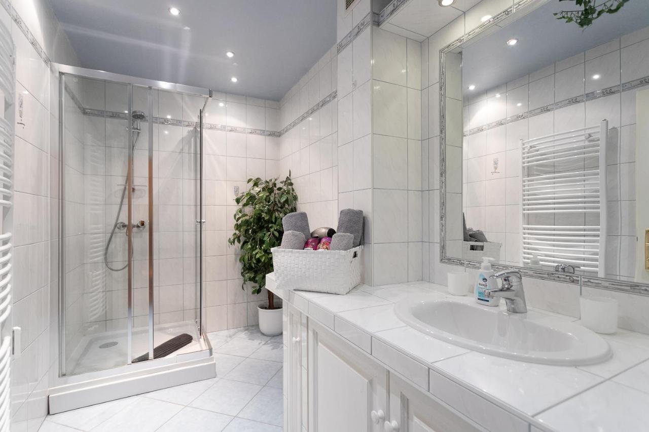 Zentrales Apartment In U-Bahn Naehe & Hauptbahnhof เวียนนา ภายนอก รูปภาพ